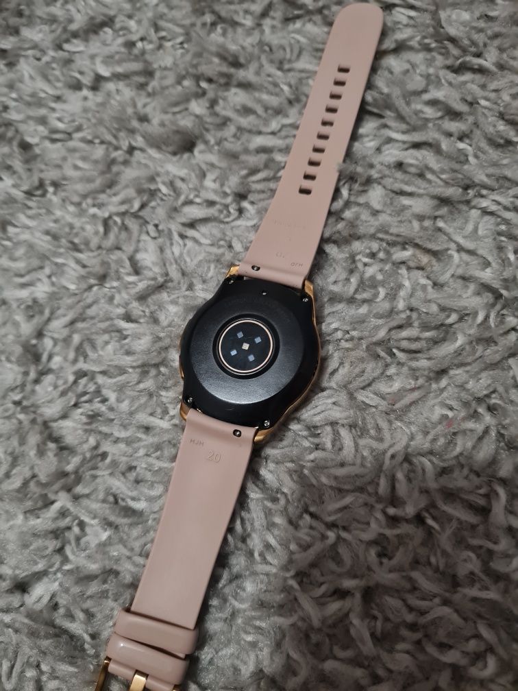 Продам Samsung Galaxy Watch