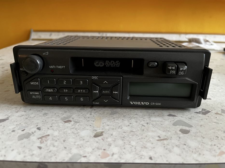 Radio samochodowe Volvo CR 504
