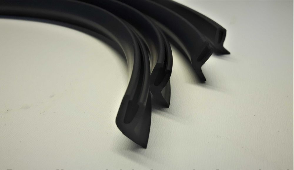 *FSM SYRENA Syrenka uszczelka zbierająca wodę szyba szyby opuszczanej