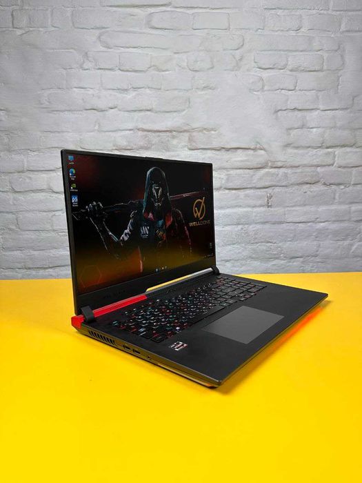 Ігровий ноутбук Asus RogStrix G713/17,3/9 5900HX/32GB/SSD 1TB/RTX 3070