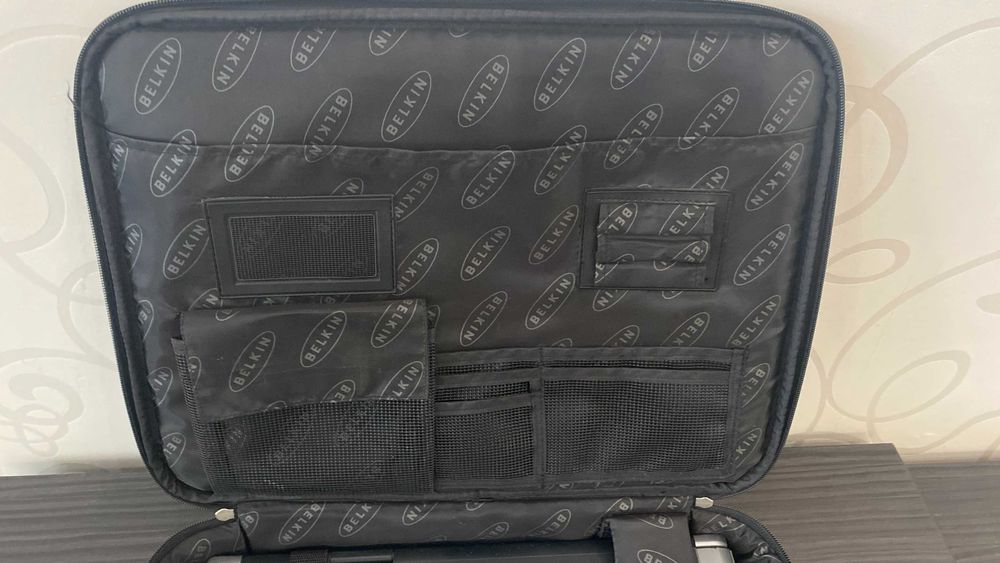 Ноутбук 15,4"  ASUS F5RL T5550, 160Gb, ОЗУ 2Gb, 2 ядра + сумка Belkin