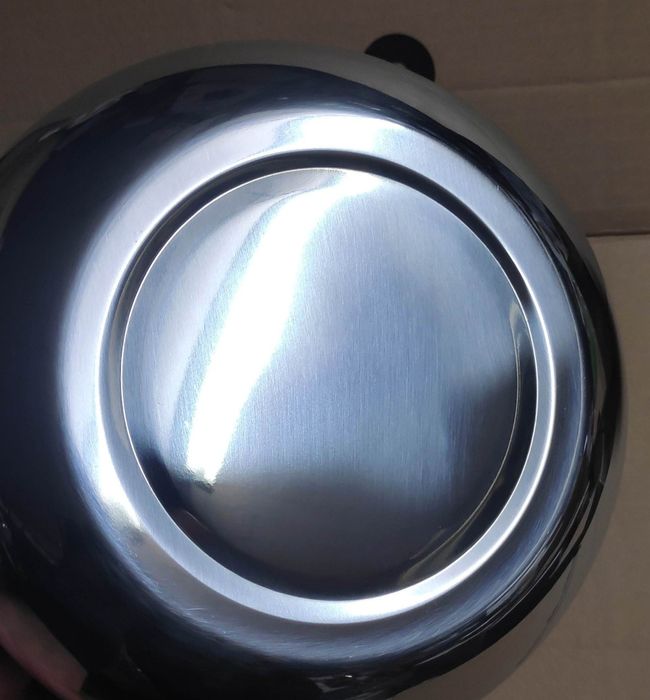 Czajnik metalowy 2,5L połysk