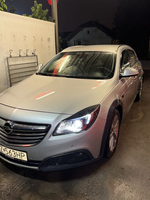 Opel Insignia A Country Tourer 2.0 CDTI 4X4 163KM Cena tylko do 2.12 !