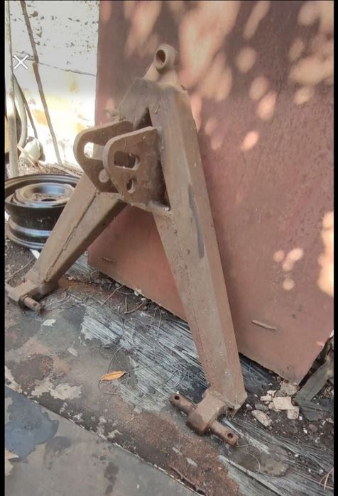 Трикутник рамка автосцепка МТЗ ЮМЗ Т40