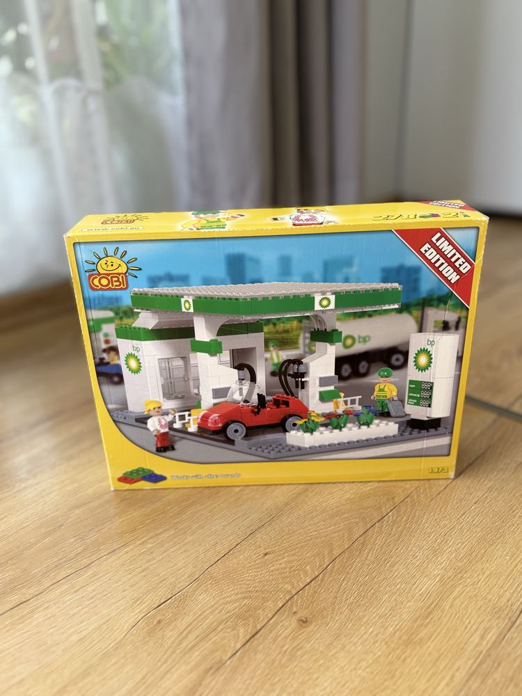 Klocki COBI - stacja paliw BP (limited edition)