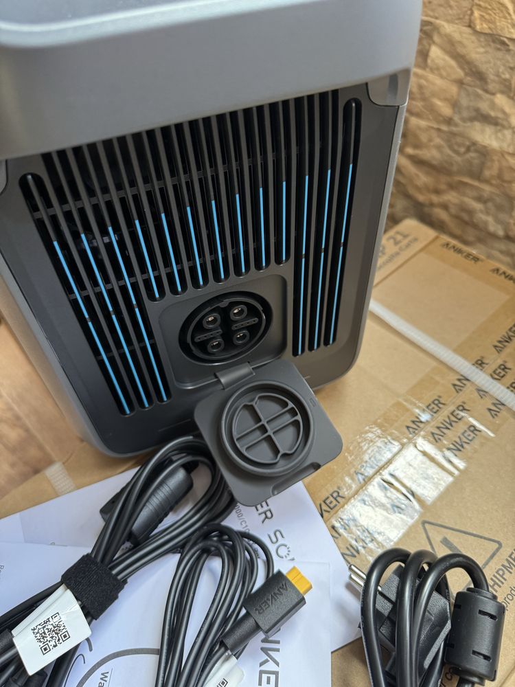 Зарядна станція ANKER SOLIX C1000 EU в наяності Європа LiFePO4 1056Вт
