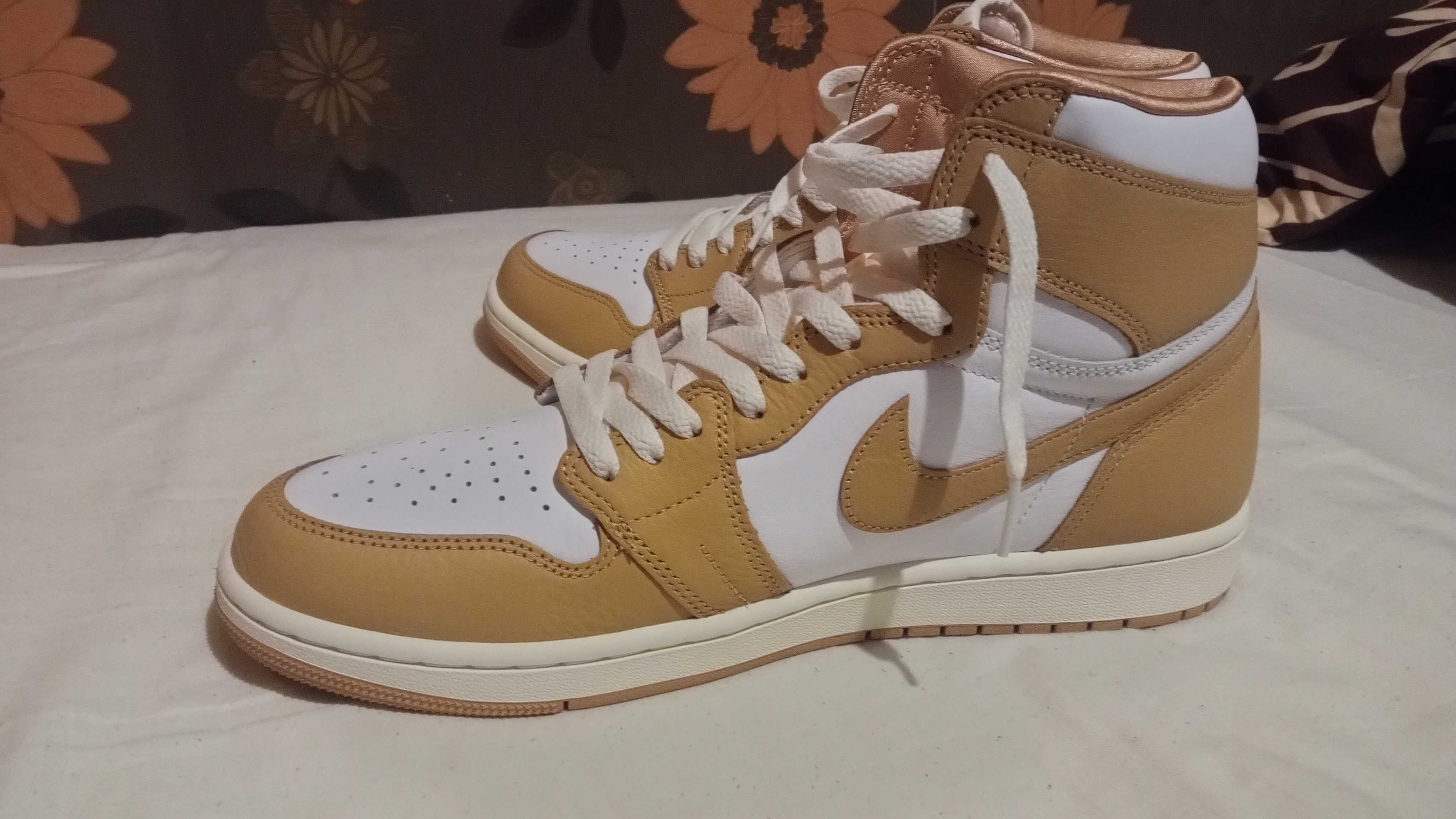 Buty Nike Air Jordan 1 Retro HIGH OG rozmiar 44,5- nowe!