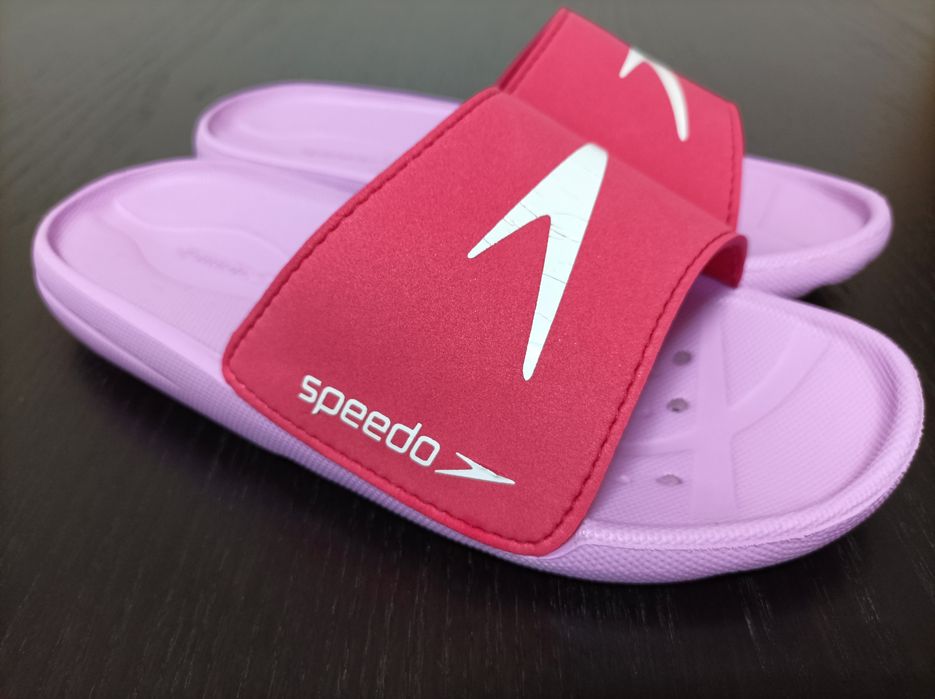 Chinelos para Menina marca Speedo (Tam. 34.5)