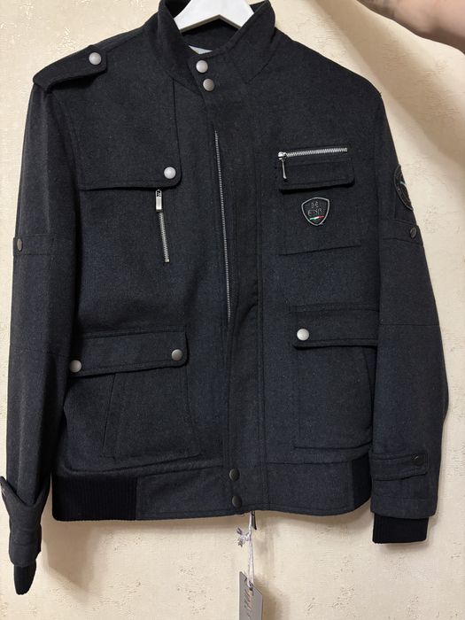 Продам куртку чоловічу нова