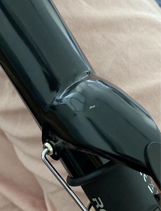 Плойка Rozia 38мм обʼємні локони