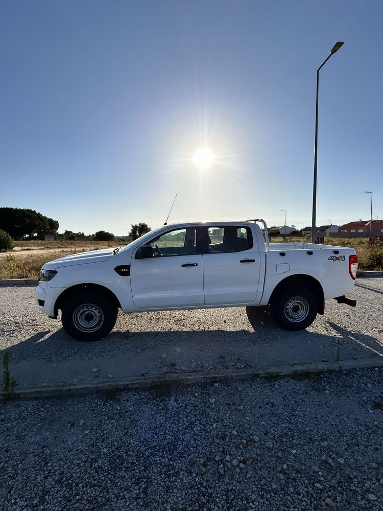 Vendo Ford Ranger 2.2 comercial 4x4