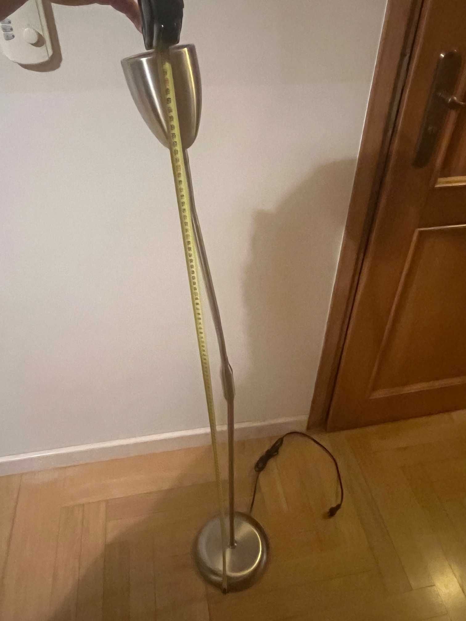 Lampka nocna 130cm