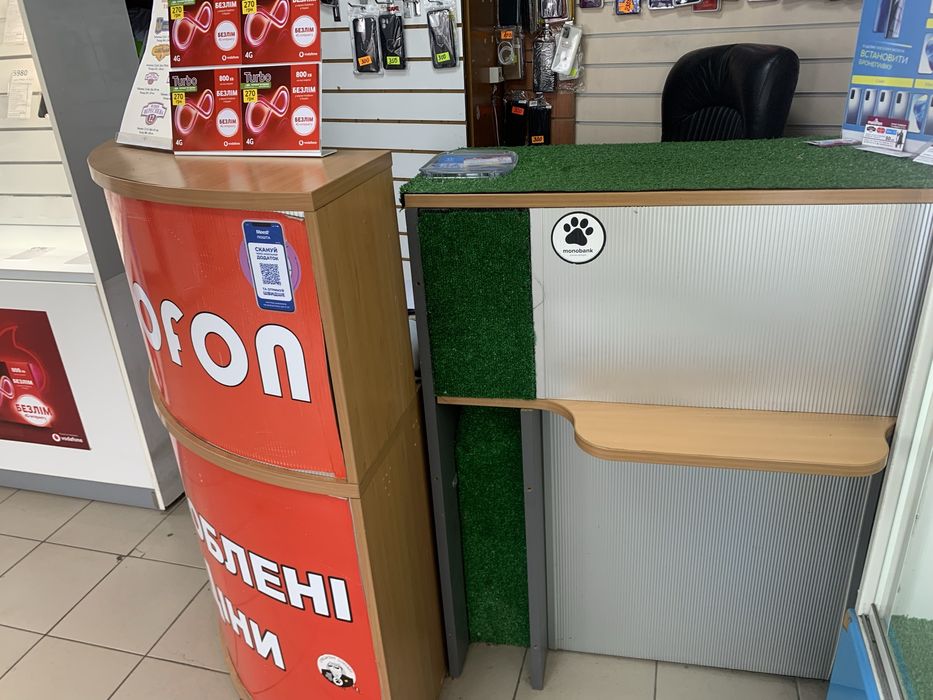 Продаж ресепшен для магазину