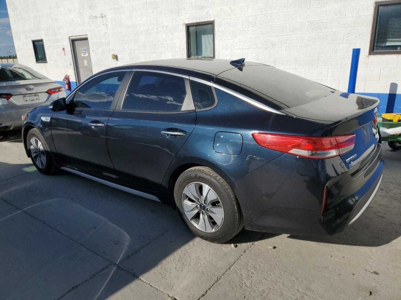 Kia Optima Hybrid 2019