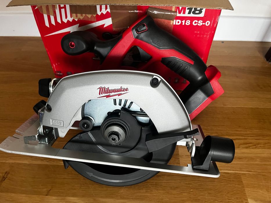 Pilarka Milwaukee HD18 CS-0 M18, nie działa