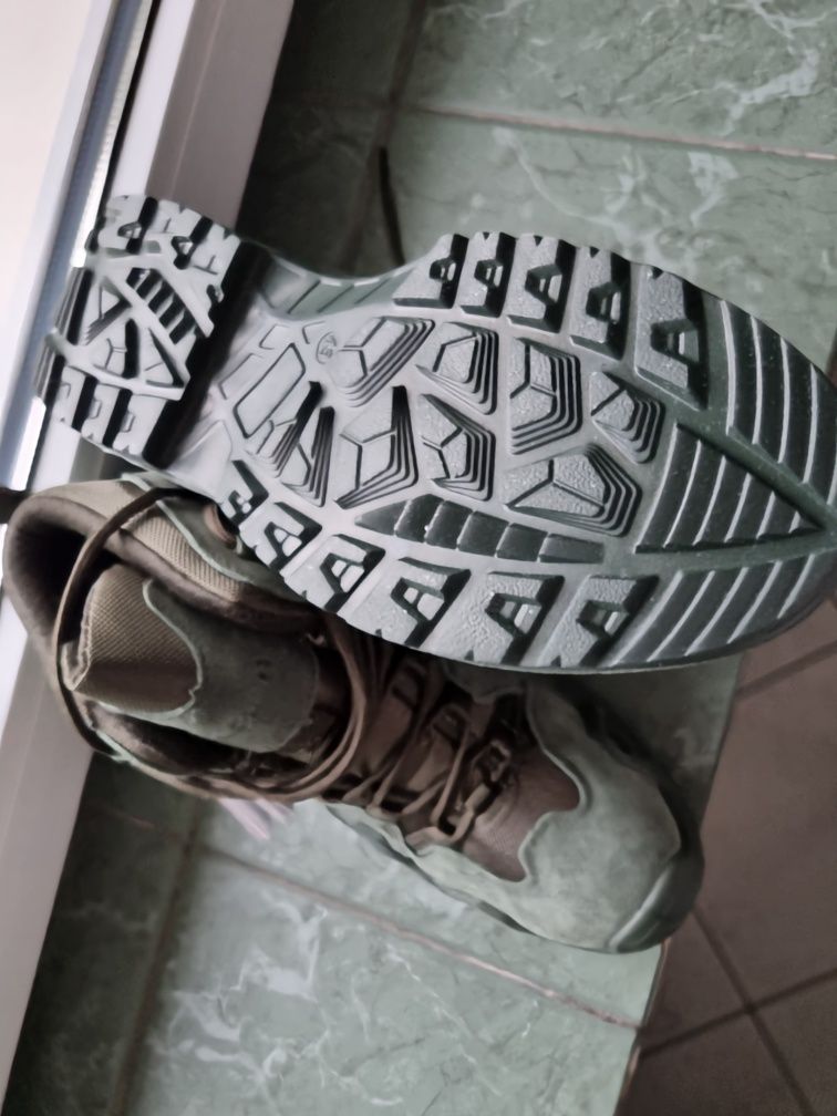 Lowa Zephyr buty 43 -42 nowe