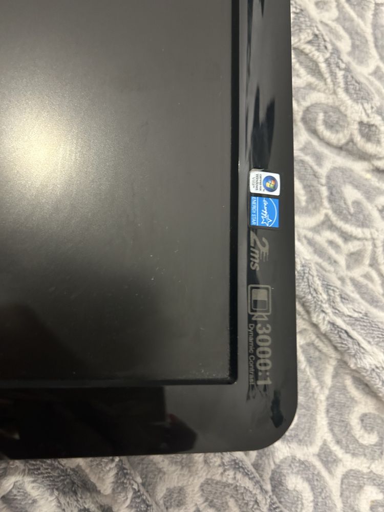 Monitor samsung syncmaster 2232 bw