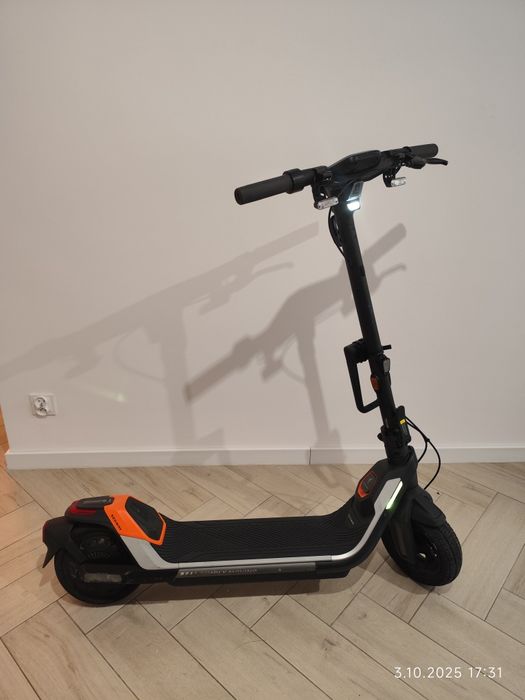 Segway Ninebot KickScooter P65I 20km/h