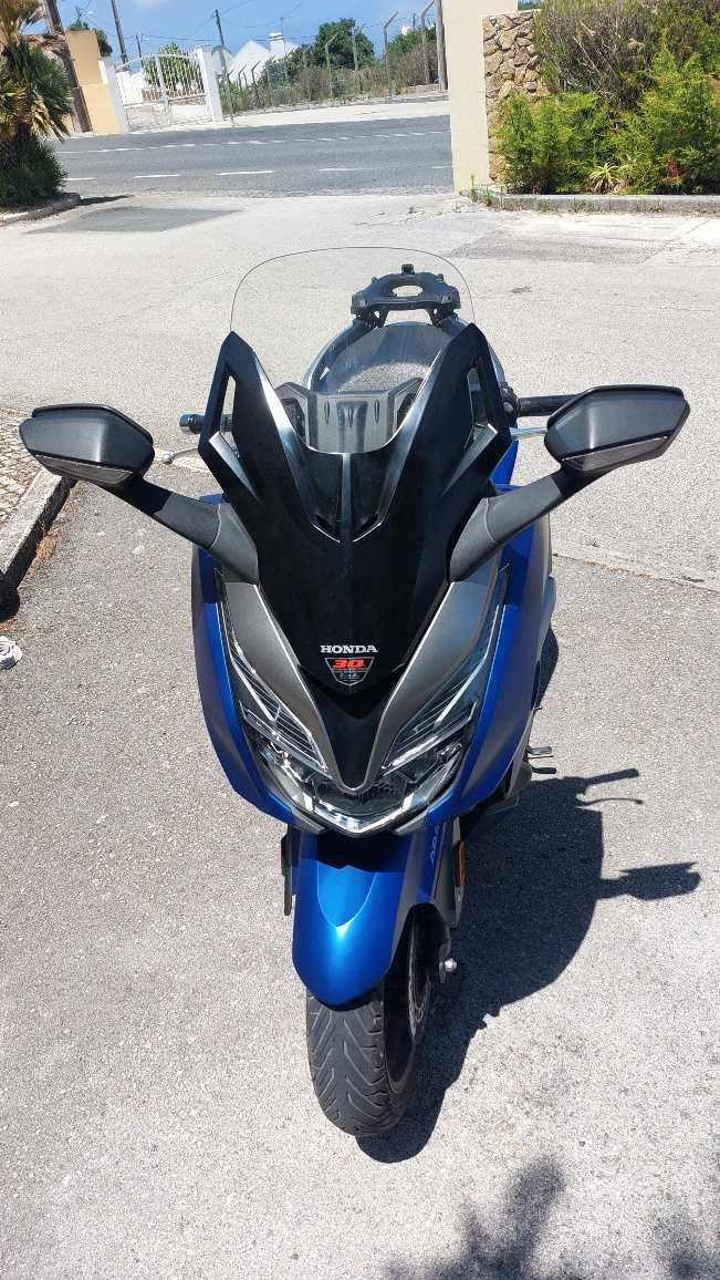Honda Scooter  Forza 350