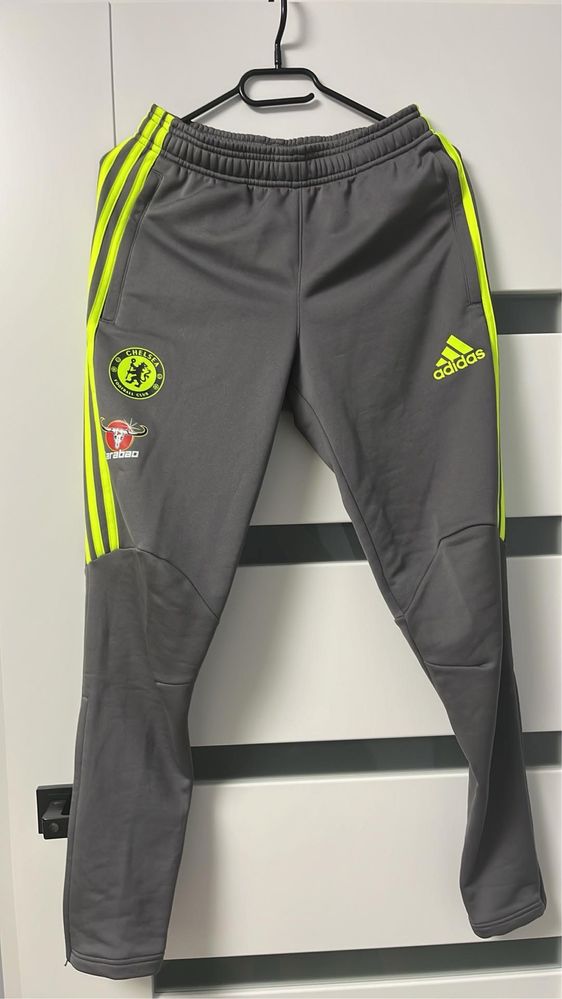 Spodnie dresowe Adidas tiro Chelsea
