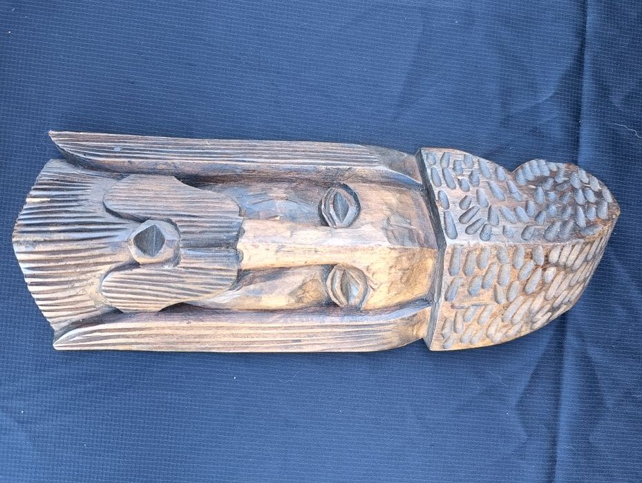 Drewniana afrykańska maska