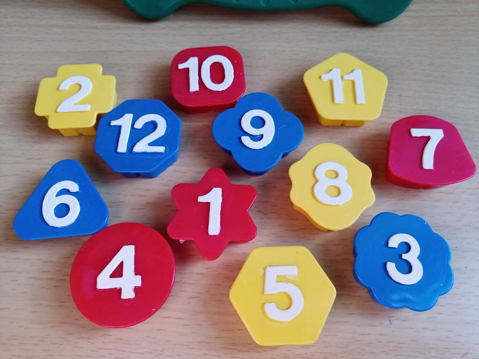 Часы сортер "Viking toys", диаметр 28,5 см (цвет, форма, цифры, время)