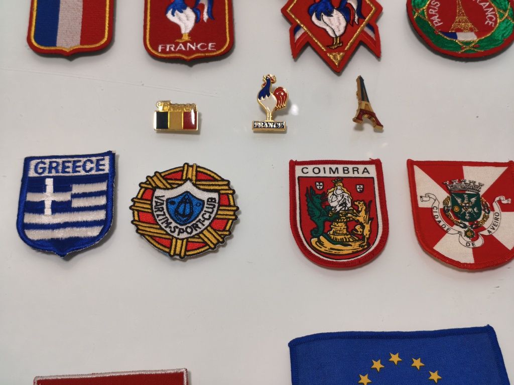 Embelemas vários