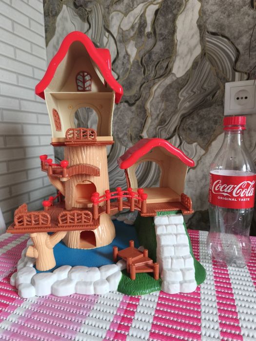 Будиночок для Лол