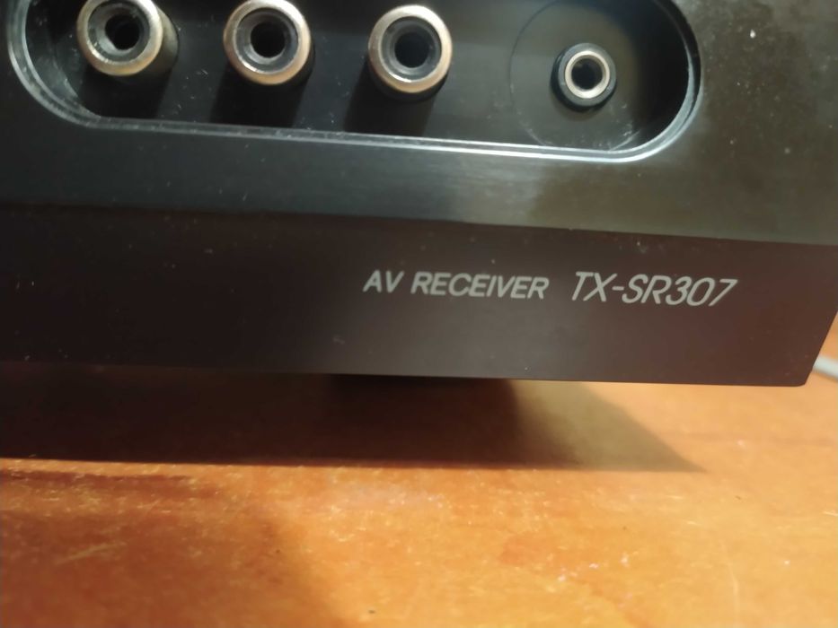 Amplituner ONKYO TX-RS307 + pilot, super stan