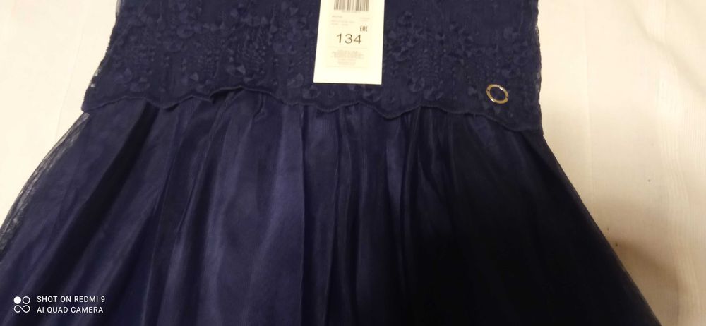 Sukienka granatowa dziewczęca 134 i białą bluzka zestaw