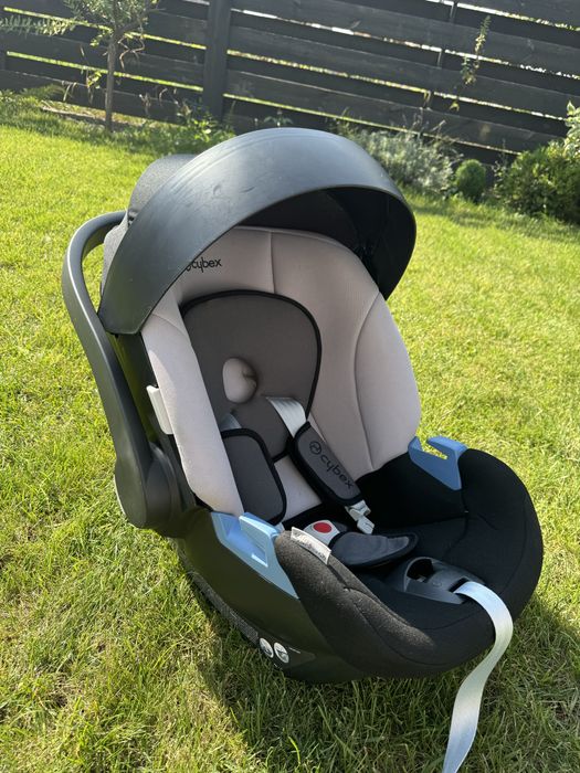 Дитяче автокрісло Cybex Aton