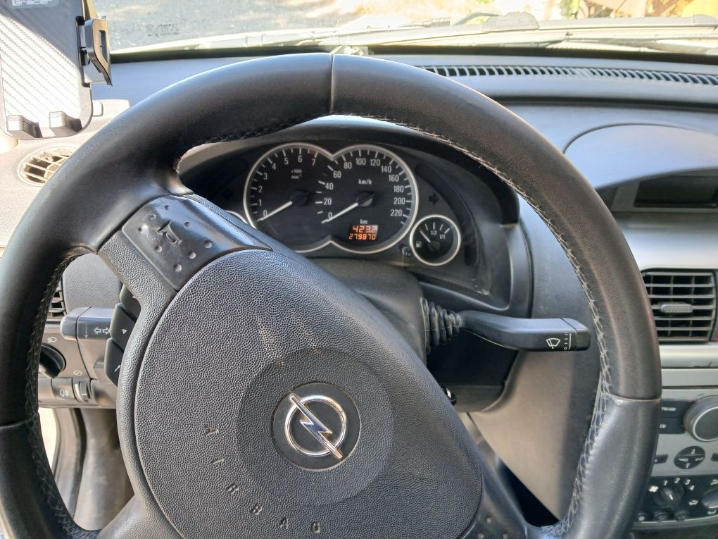 Opel combo c  na gazie technicznie sprawny
