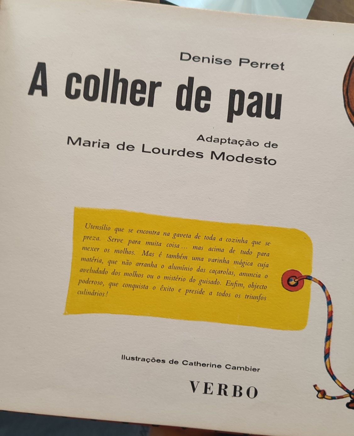 “A Colher de Pau - O Meu Primeiro Livro de Cozinha”