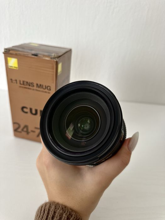 Обʼєктив Sigma 24-70mm 2.8 для Nikon