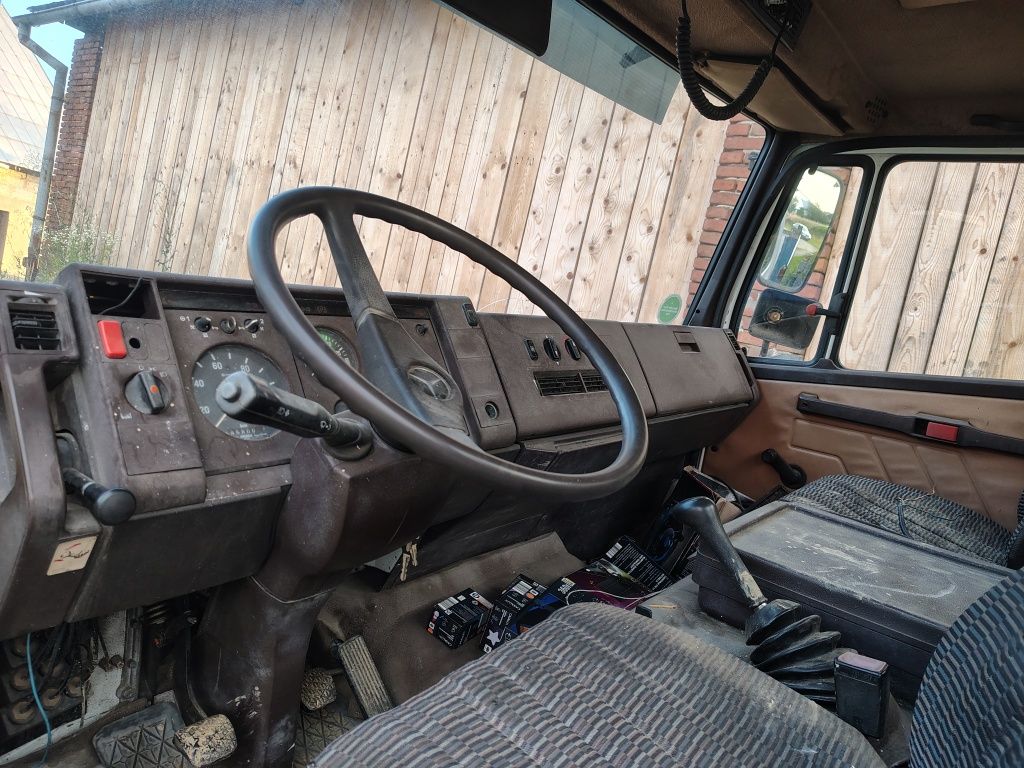 Mercedes 809D wywrotka