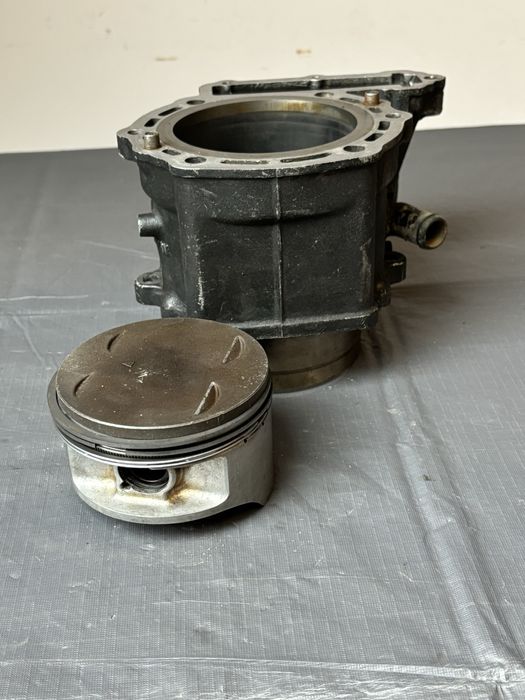 Cylinder+tłok KAWASAKI KLR650