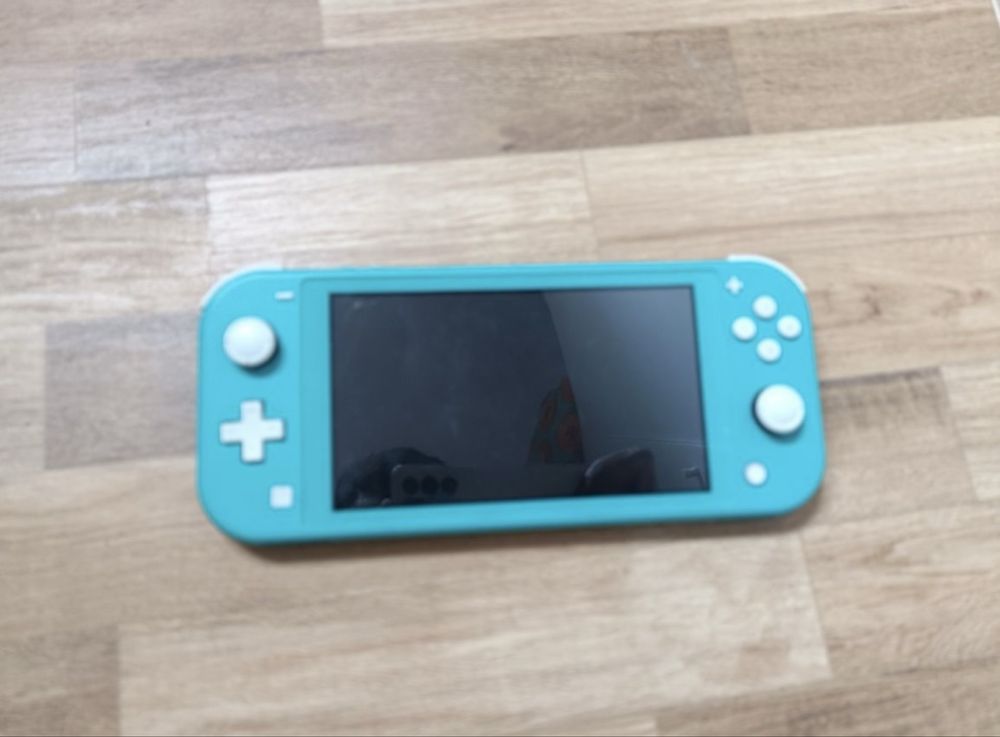 Vendo Nintendo Switch lite