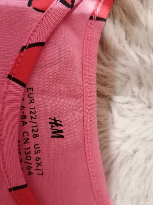 Nowa elastyczna bluzeczka hm 122/128