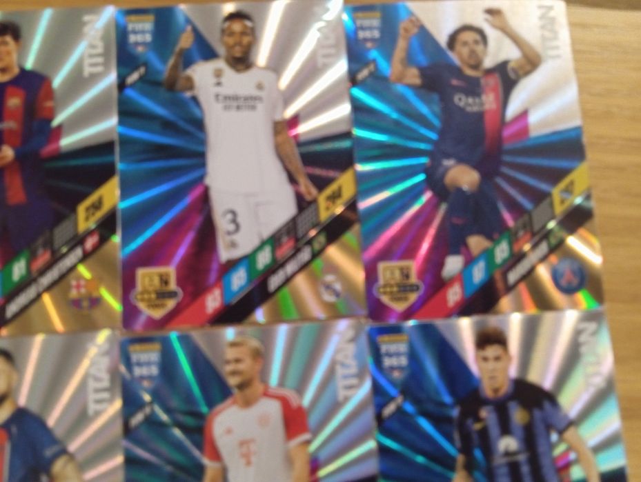Karty piłkarskie FIFA 2024 komplet titanów