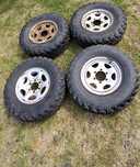 Грязьові шини з дисками Forward Safari 530 235/75 R15