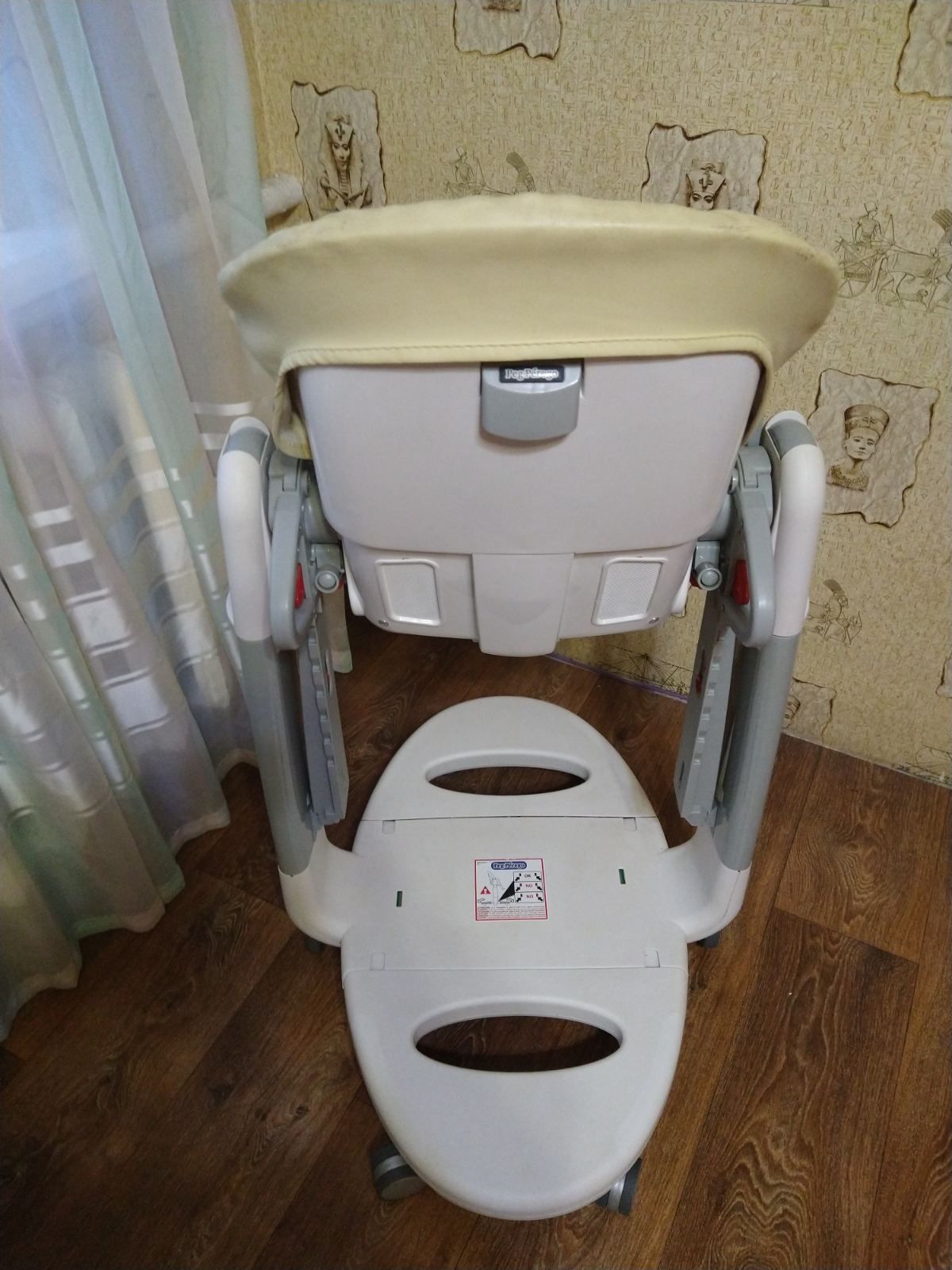 Детский стульчик для кормления Peg-Perego tatamia