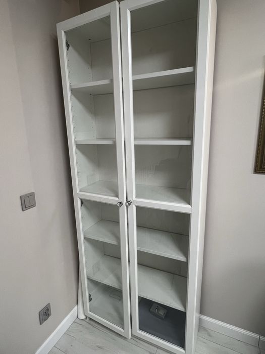 Szafa Ikea z uchwytami