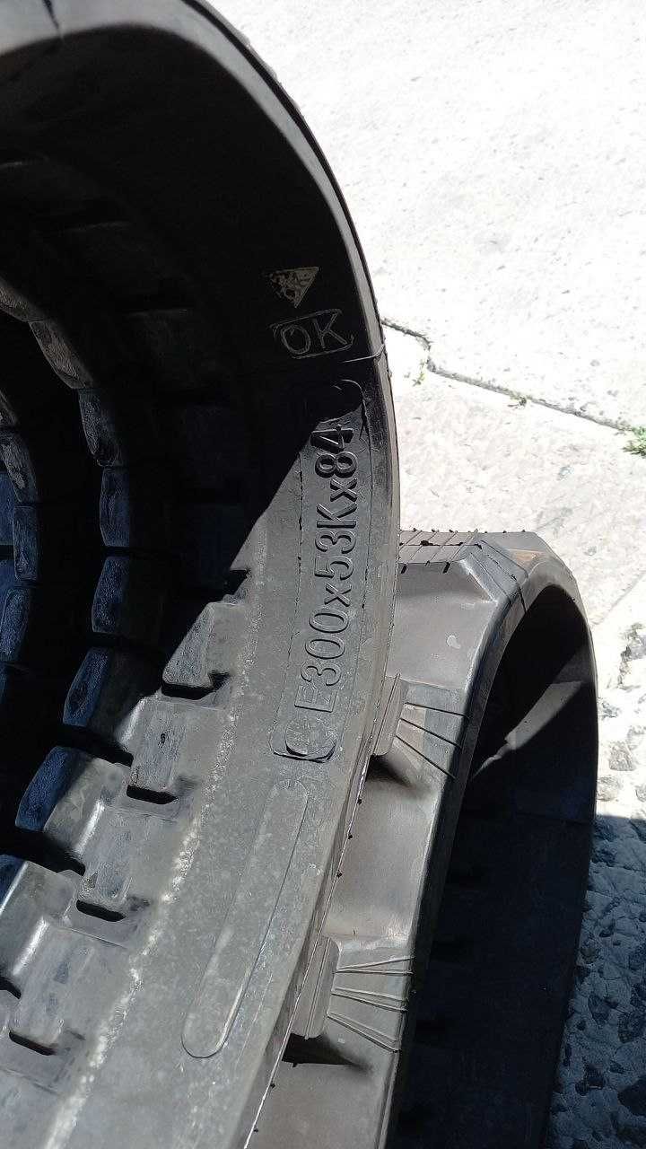 Гумова гусениця 300х53х84K   300/53/84K