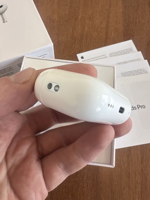 Airpods pro 2, шумоподавління,чіп airoha lux якість є опт і дроп