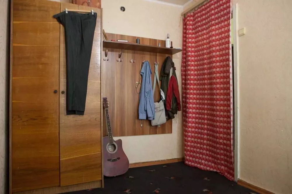 Продається однокімнатна малогабаритна квартира, р-н Шкільний