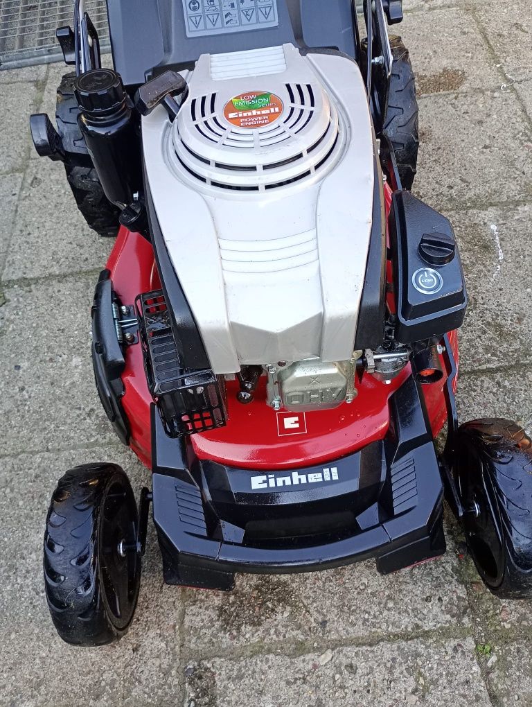 Kosiarka spalinowa z napedem Einhell