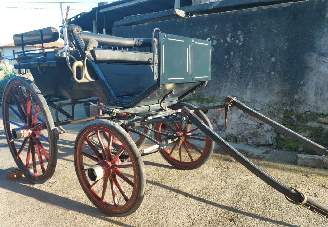 Charrete/carro de atrelagem