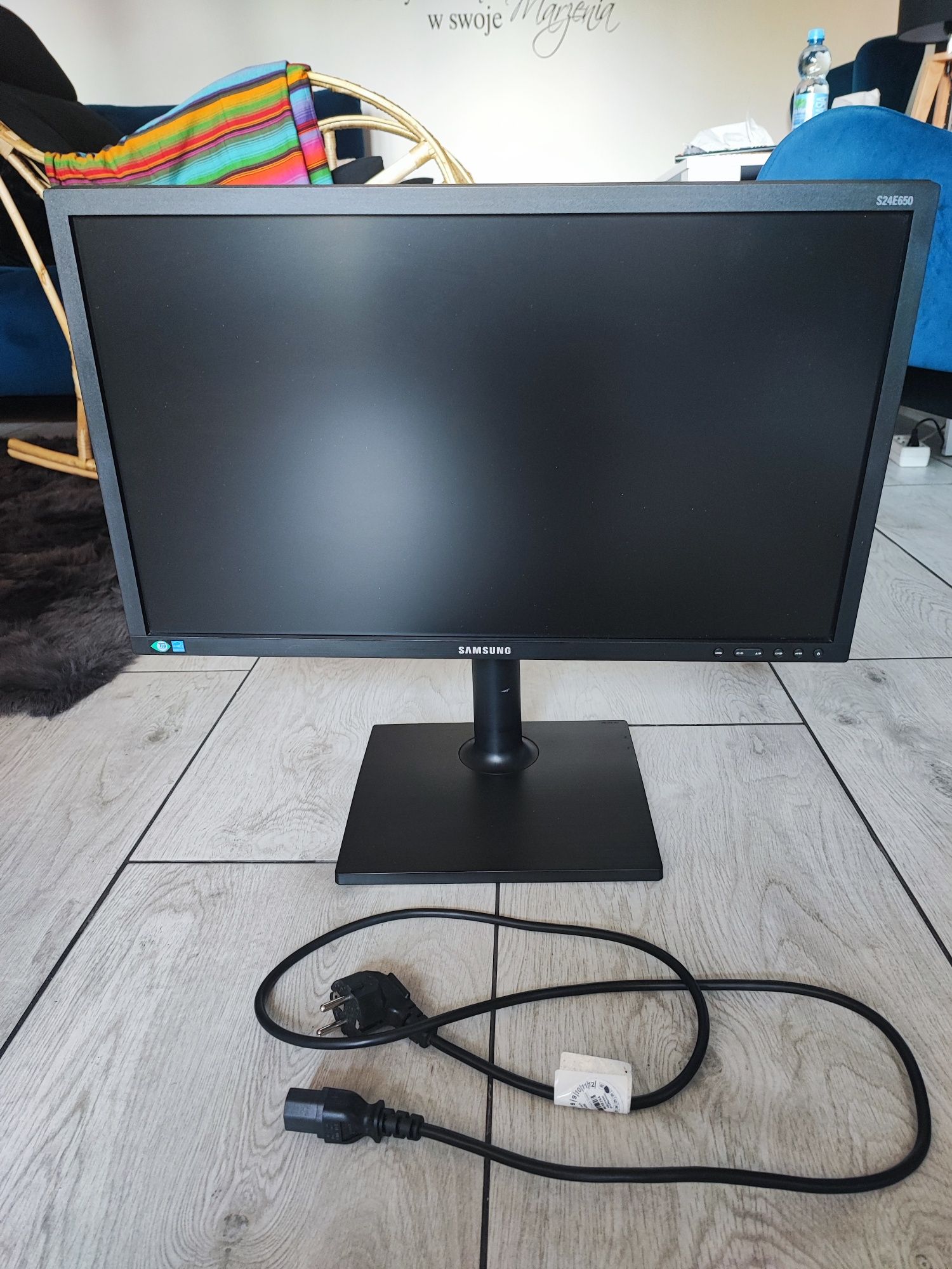 Monitor LS24E650PL