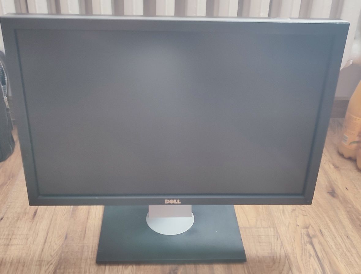 Monitor Dell U2410f