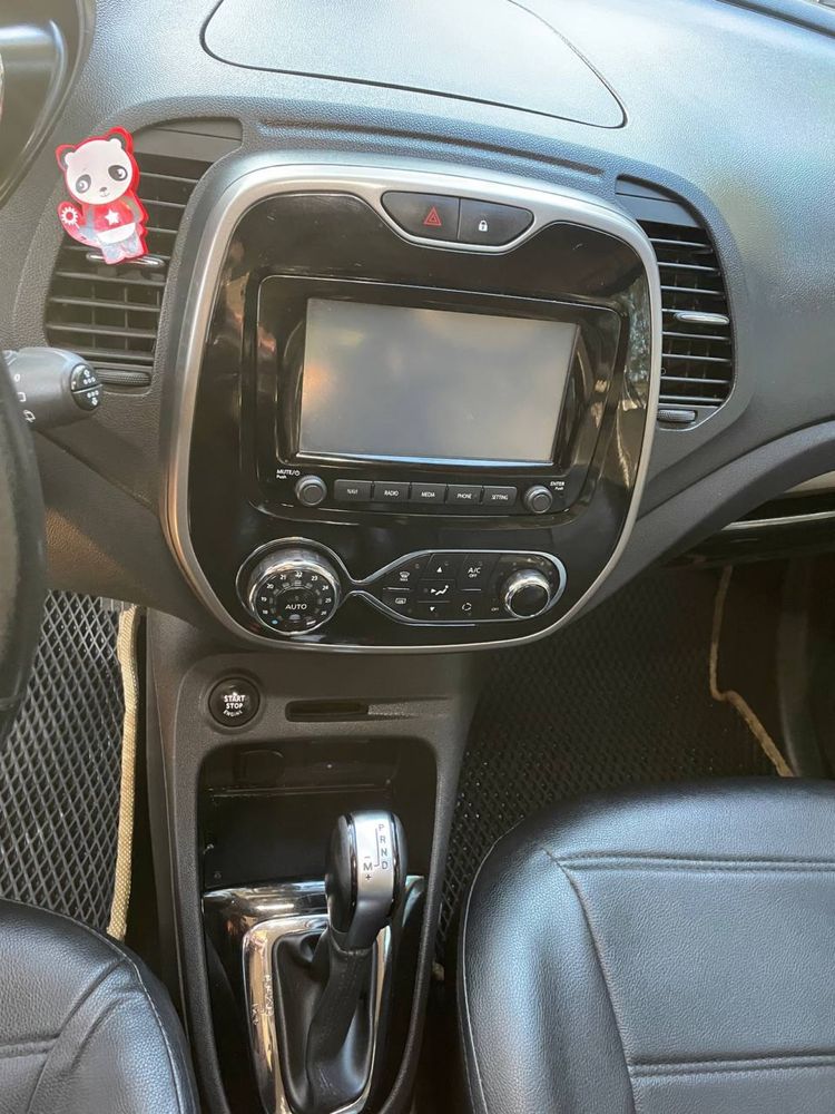Samsung QM3 2017 року